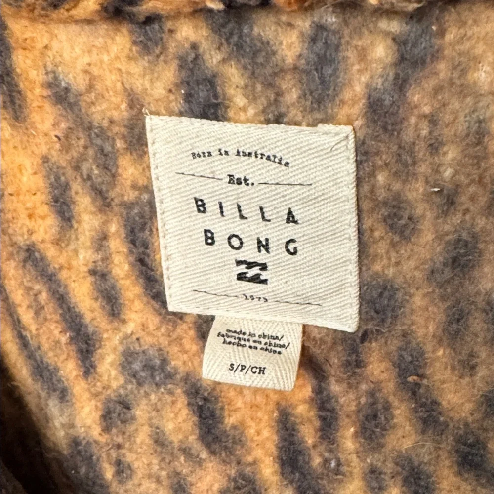 Women’s Billabong Sherpa Zip Up - Picture 4 of 7